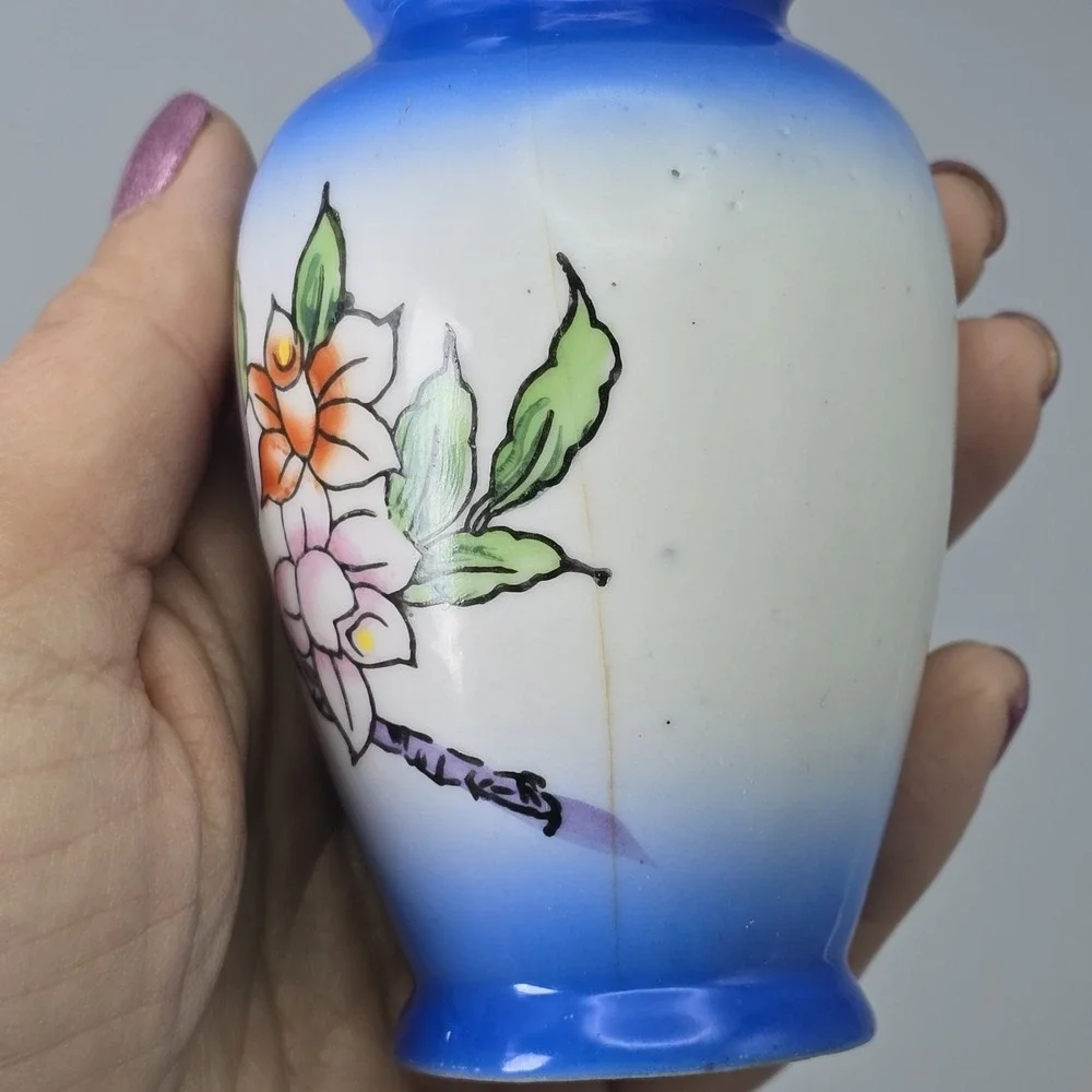 Vintage Occupied Japan‎ Blue Vase Parrot Bird Floral Hand Painted Bud Vase